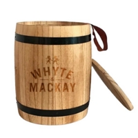 W & M Staff Welcome Box - M With Medium T-Shirt.